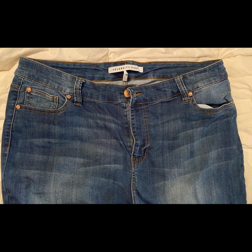 Celebrity Pink, Mid rise skinny jeans, size 20